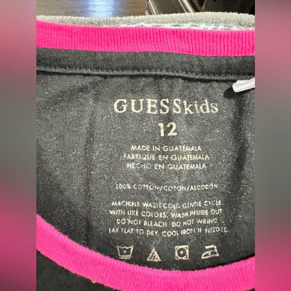 Guess Kids 4 tshirts size 12 - Picture 2 of 12